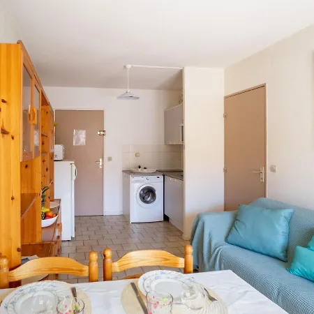 Apartment Saint James-11 By Interhome *