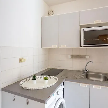 Apartment Saint James-11 By Interhome Le Lavandou